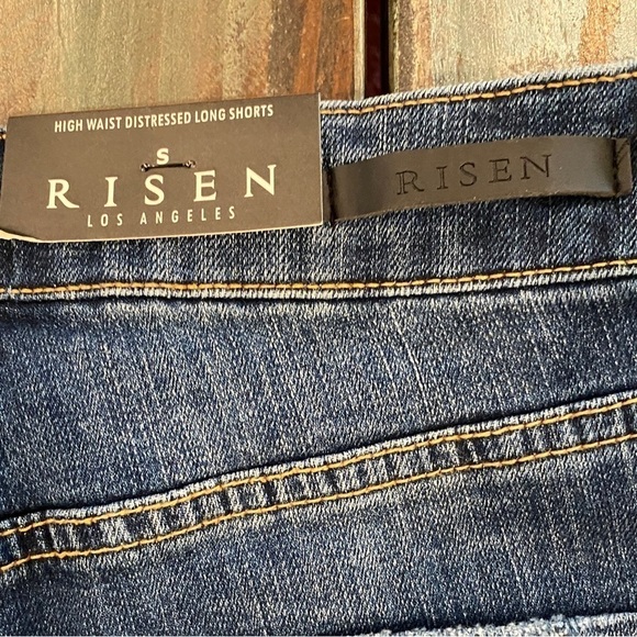 Risen NWT Alaina High Waist Distressed Long Denim Shorts Womens Size Small New - Picture 6 of 13